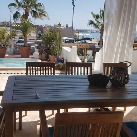 Luxury Beachfront Villa Βίλα Caleta De Fuste