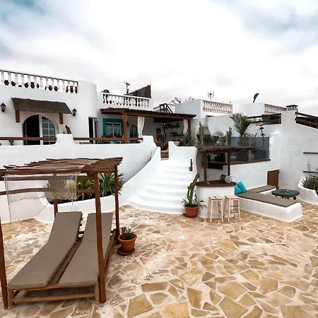 Βίλα Luxury Beachfront Villa *